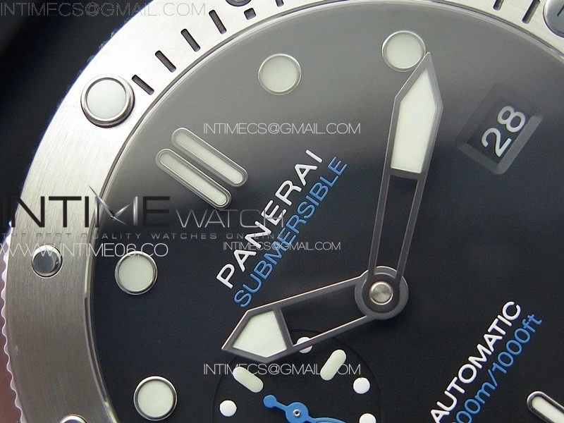 PAM1229 Submersible TTF Best Edition on Black Rubber Strap P.900 Clone
